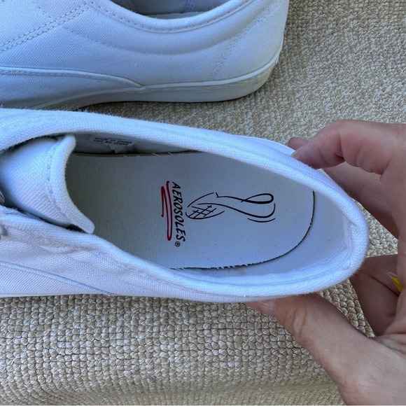 Aerosoles Women's Zippered Sneakers 10 White Slip On - Picture 11 of 13